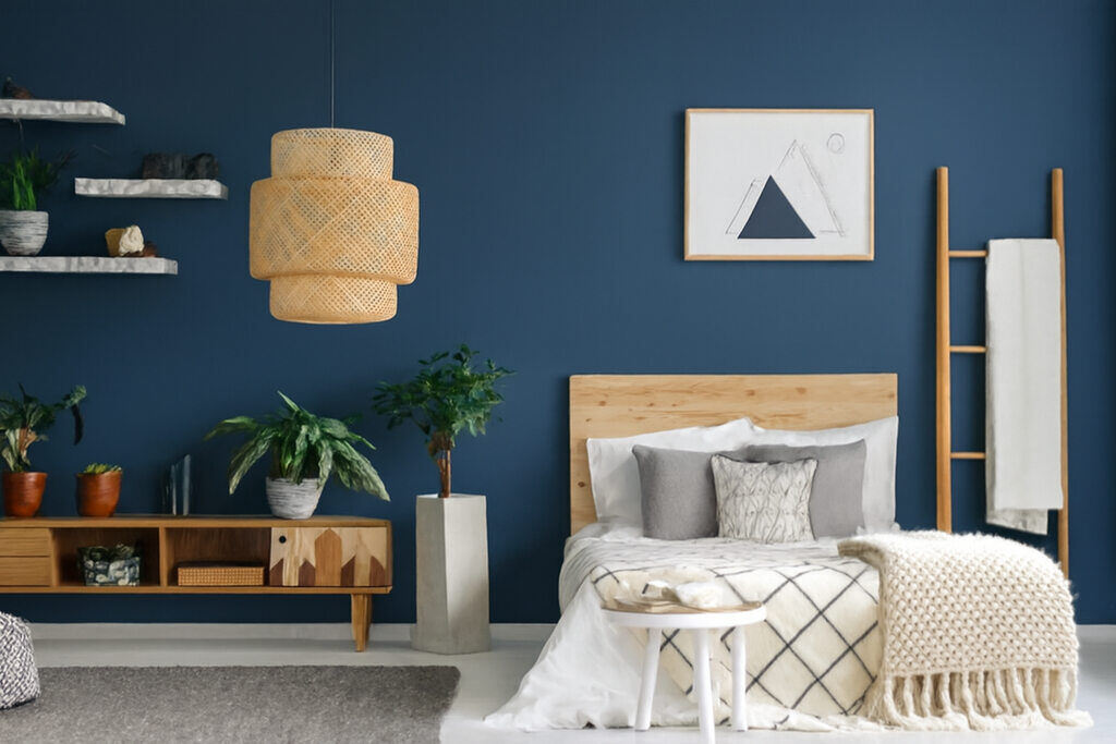 How to Organise Your Room